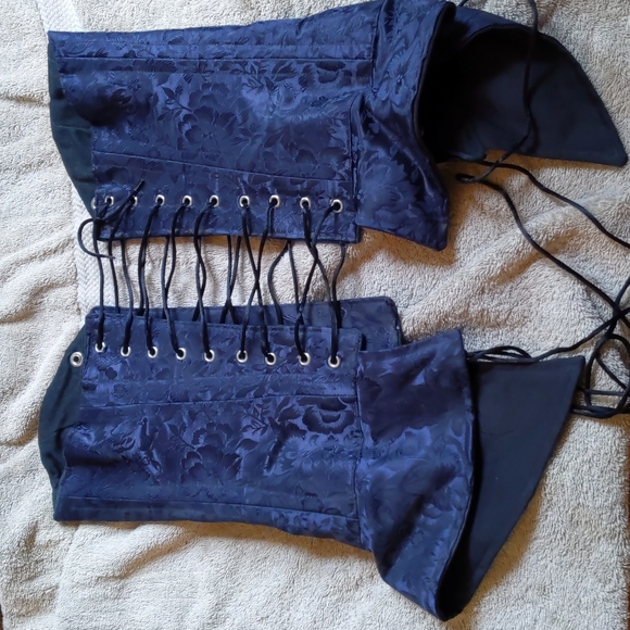 Renaissance corset, hand made, never worn - Picture 2 of 5